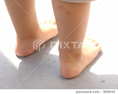 儿童 脚 赤脚 儿童 脚 赤脚