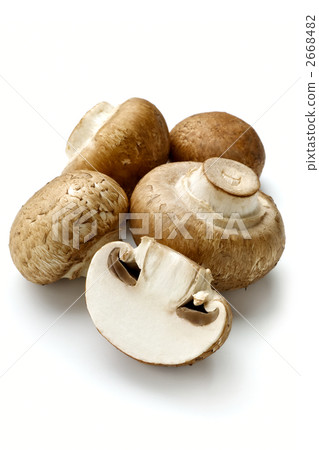 brown mushrooms