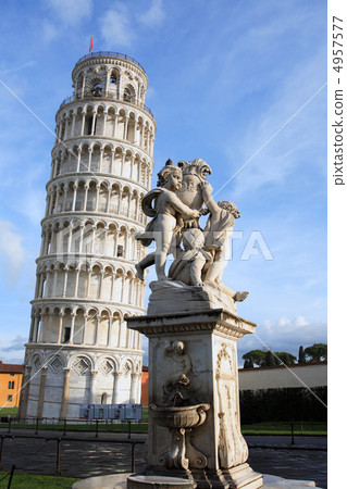 leaning tower of pisa 4957577