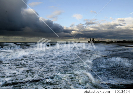 照片素材(图片): far rockaway beach