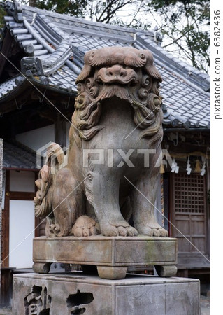 照片素材(图片): 石狮 石狮子 八幡神社