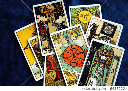 塔罗牌算命算得准吗?