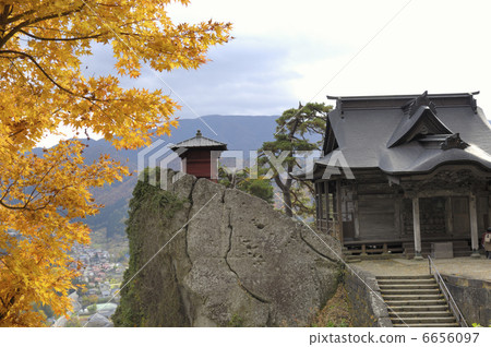 山中寺庙 创始人的大厅 寺院