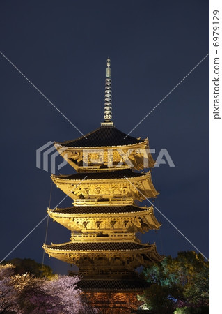 stock photo: five-story pagoda of toji