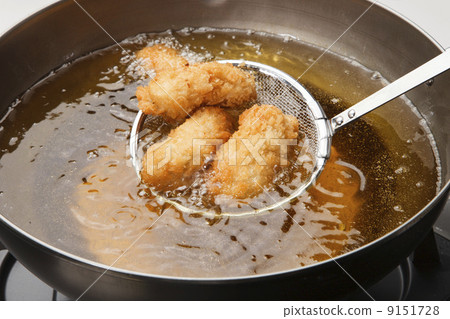 fried oyster, oil, deep-fried oyster