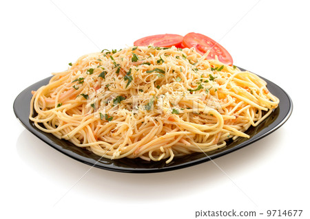 图库照片: pasta spaghetti macaroni on white