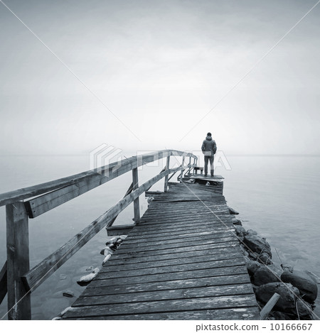 跪求The foggy dew 班得瑞,中没有哨笛声音的伴