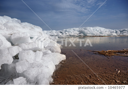 ice hummock in arctic
