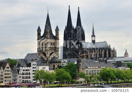 cologne cathedral, gothic architecture, world"s cultural