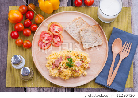 scramble egg