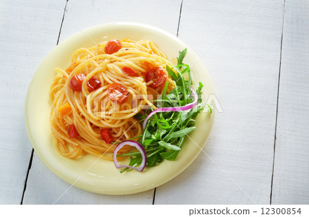 图库照片: spaghetti marinara pasta dish