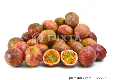 passion fruit 12772699