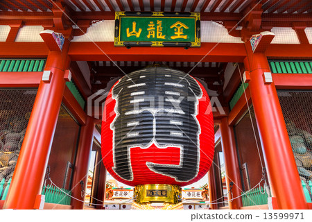 图库照片: sensoji-ji, temple in asakusa, tokyo, japan.