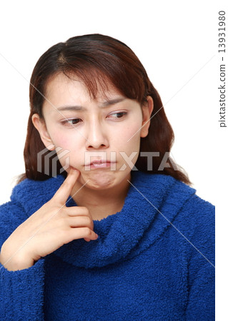 图库照片: 令人烦恼的女人