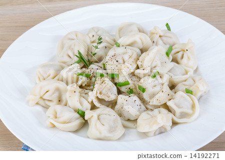 图库照片: russian dumplings