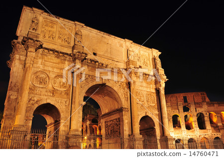 图库照片: arch of constantine and coliseum in rome, italy