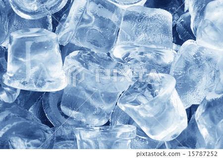 图库照片: ice cubes