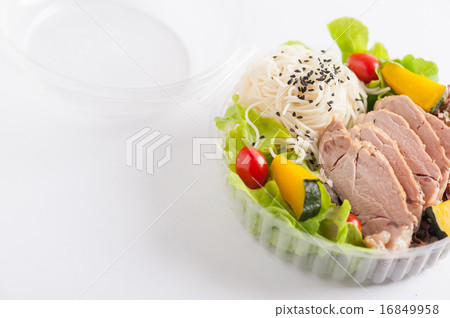 图库照片: clean food lunch box