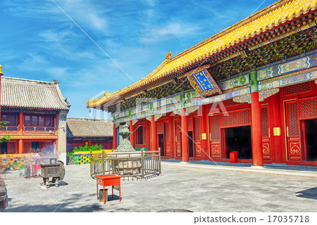 图库照片: beautiful view of yonghegong lama temple.beijing.