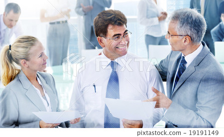 图库照片: business people meeting discussion corporate team