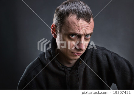 图库照片: adult frowning man