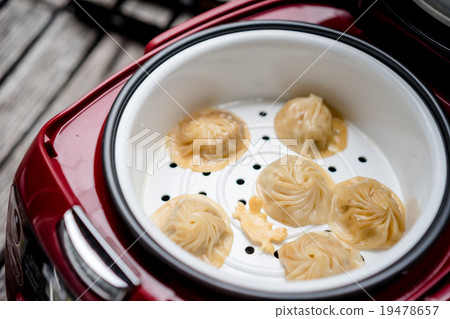 照片素材(图片): soup dumplings