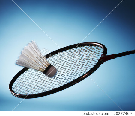 play badminton现在进行时是什么