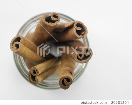 图库照片: cinnamon stick