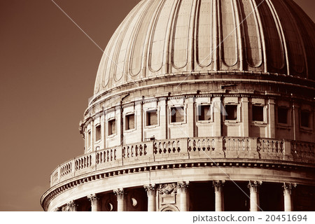 st paul's cathedral