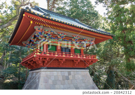 图库照片 静冈县kunozan toshogu神社的木制装饰华丽鼓手