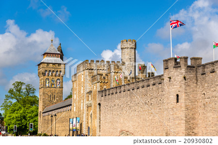 图库照片 view of cardiff castle wales great britain