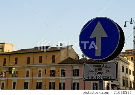 图库照片: city street signs