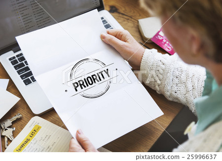 图库照片: priority importance tasks urgency effectivity focus