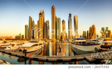 图库照片: dubai marina bay, uae