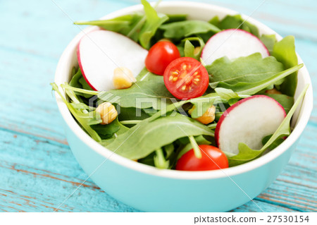图库照片: vegetable salad in bowl