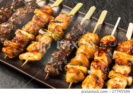 图库照片: yakitori yakitori日式鸡肉烧烤