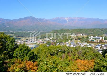 图库照片 高山中部的街道和长野秋天的伊那盆地