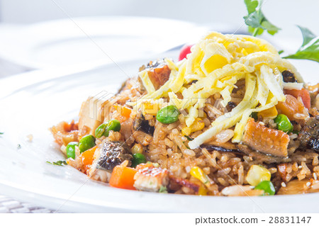 照片素材(图片): salmon fried rice