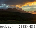 图库照片: vilyuchinsky stratovolcano at dawn. view from