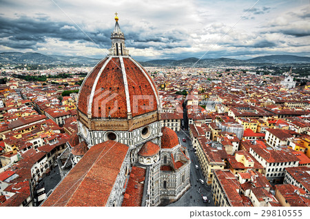 图库照片: basilica di santa maria del fiore, or duomo