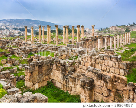 图库照片: ancient ruins in roman gerasa town in jerash city