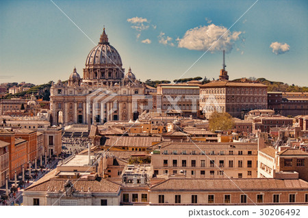 图库照片: vatican city. st peter"s basilica. panoramic view