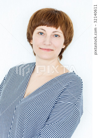 照片素材(图片): portrait of happy woman with short brown hair