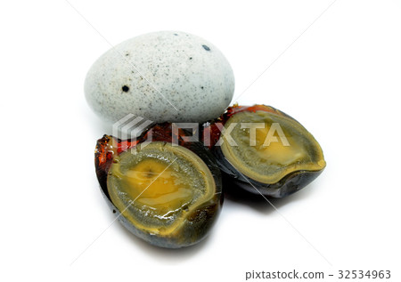 图库照片: chinese century eggs