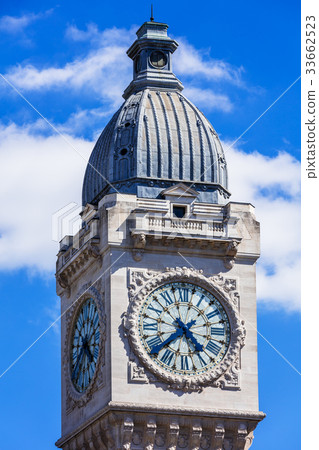 图库照片: clock tower of the gare de lyon railway station