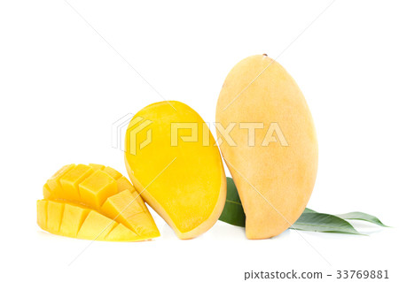 图库照片: mango fruit isolated on white background .