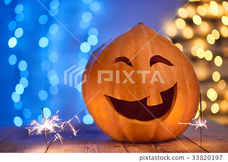 图库照片: funny big pumpkin for halloween with one tooth