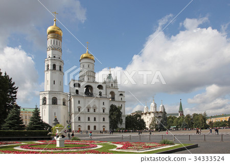 图库照片: moscow kremlin. the great ivan tower bell