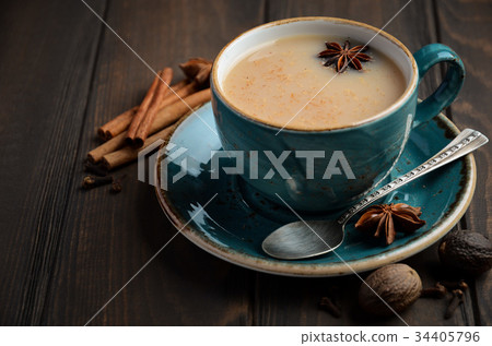 图库照片 indian masala chai tea.