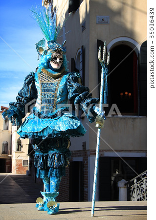 图库照片: venice carnival 2016